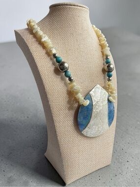 Mosaic Abalone Mother of Pearl Teardrop Pendant Shell Bead Necklace
